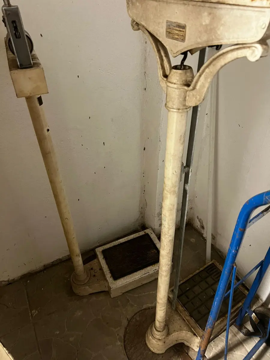 LOTE 002 - LOTE PREJUDICADO - Lote englobado de ferramentas