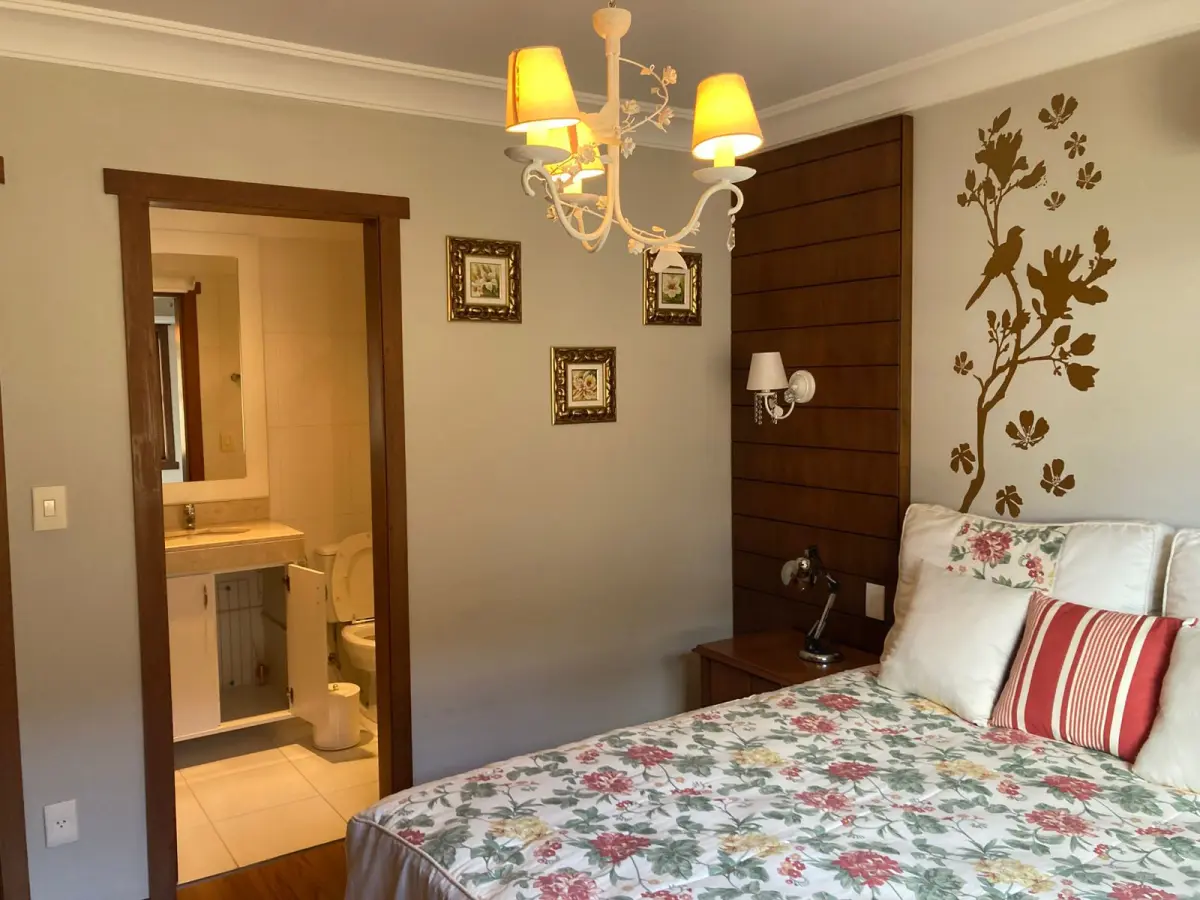 LOTE 000 - Apartamentos 405 e 406 + Box 15, 31, 32 e 14. Finamente decorado