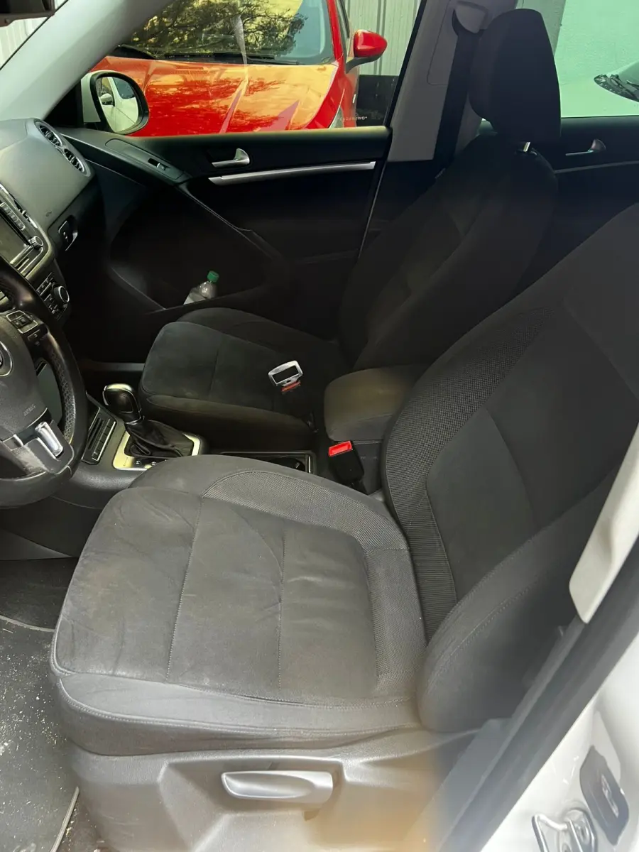 LOTE 001 - Volkswagen/Tiguan 2.0 TSI 16V 200cv Tiptronic 5p