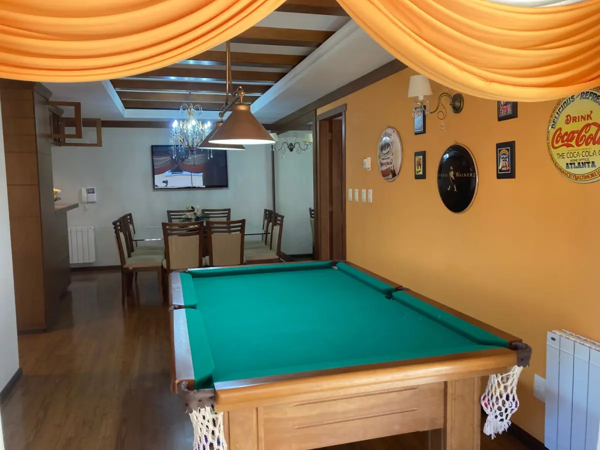 LOTE 000 - Apartamentos 405 e 406 + Box 15, 31, 32 e 14. Finamente decorado