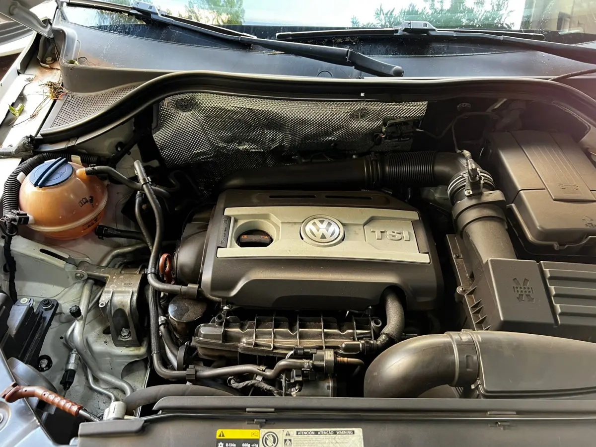 LOTE 001 - Volkswagen/Tiguan 2.0 TSI 16V 200cv Tiptronic 5p