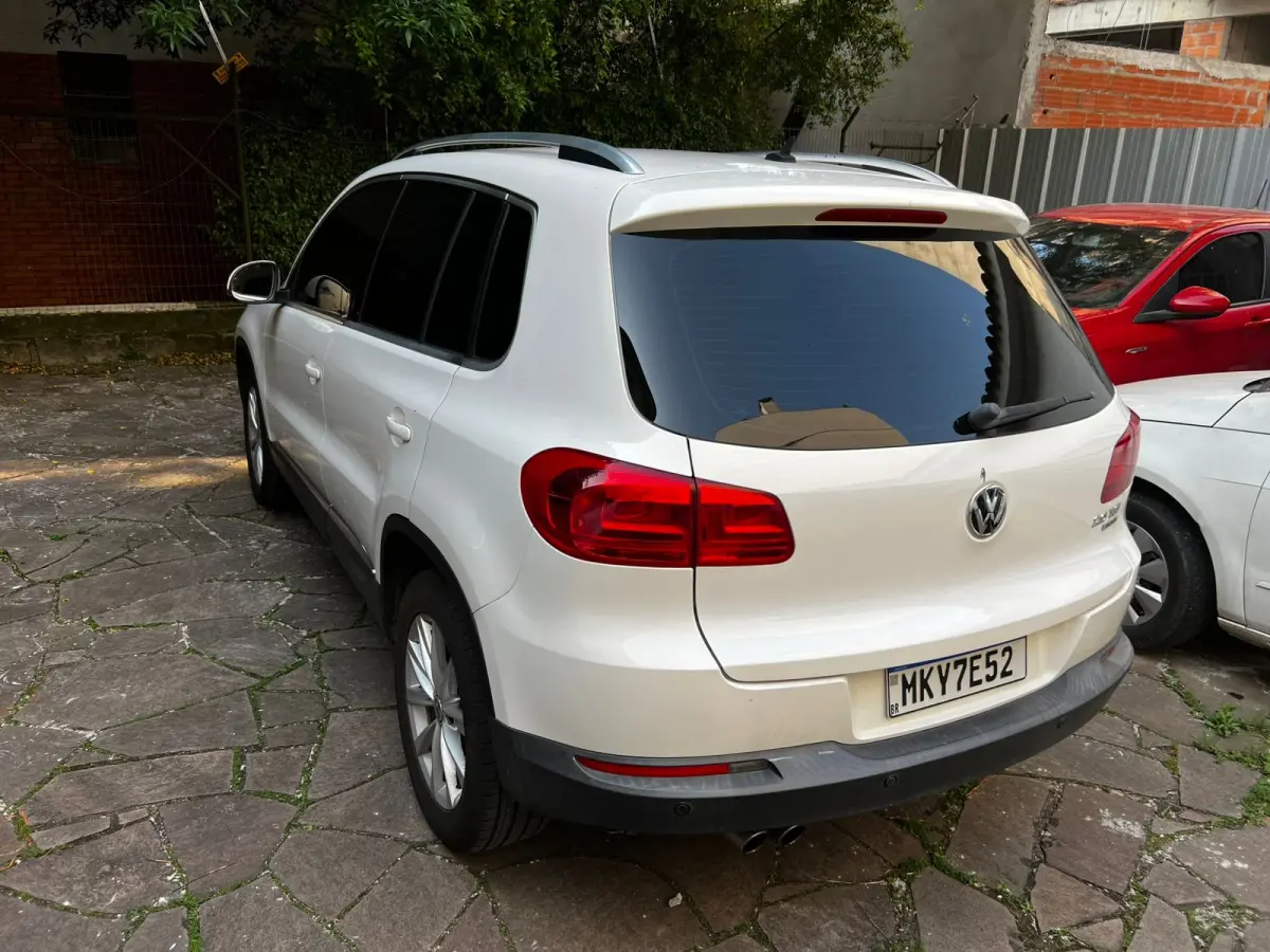 LOTE 001 - Volkswagen/Tiguan 2.0 TSI 16V 200cv Tiptronic 5p