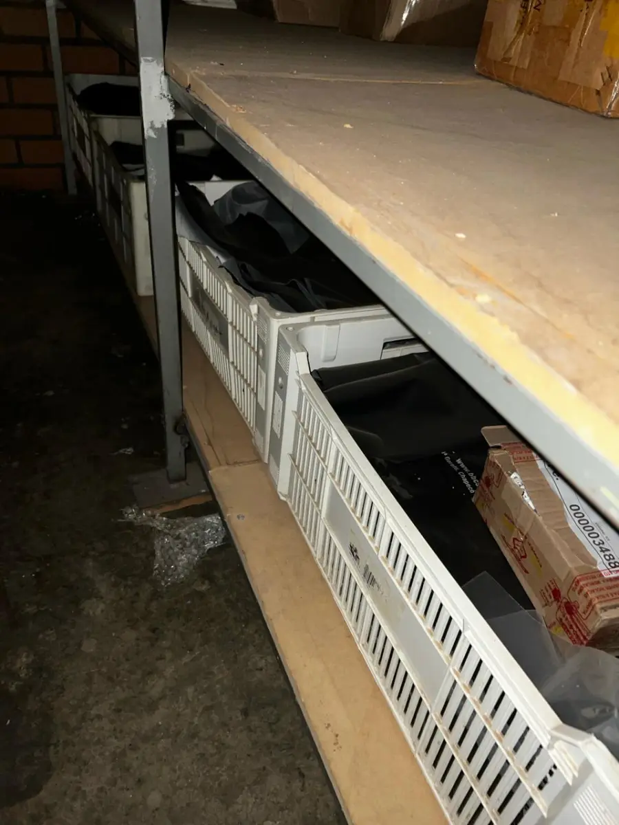 LOTE 007 - Lote de colchoes e mantas massageadoras, lote de espumas e colchões,