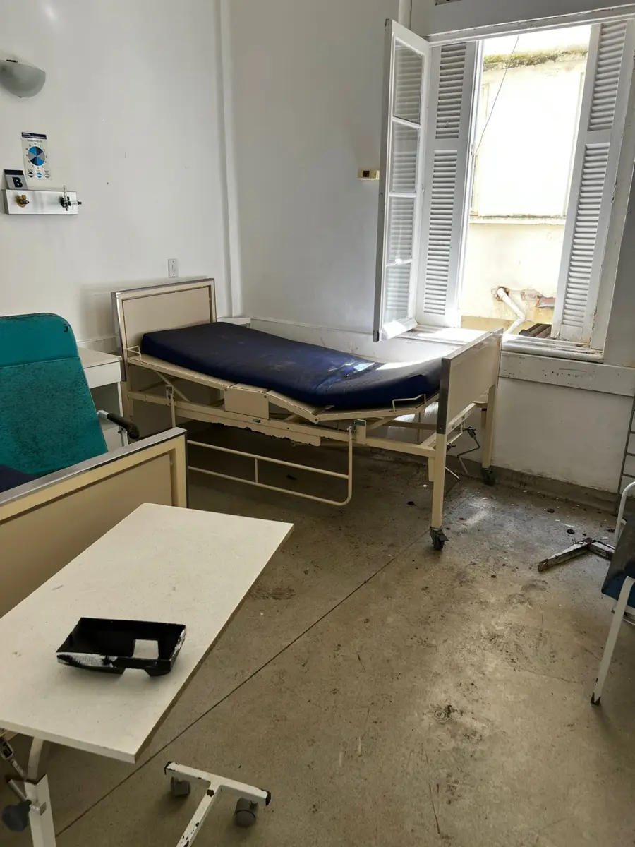 LOTE 001 - Bens móveis LOTE ENGOLBADO