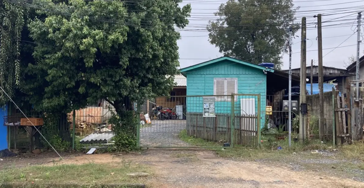 LOTE 057 - Um terreno constituído do lote número quarenta e seis (46), da quadra número trinta e três (33)