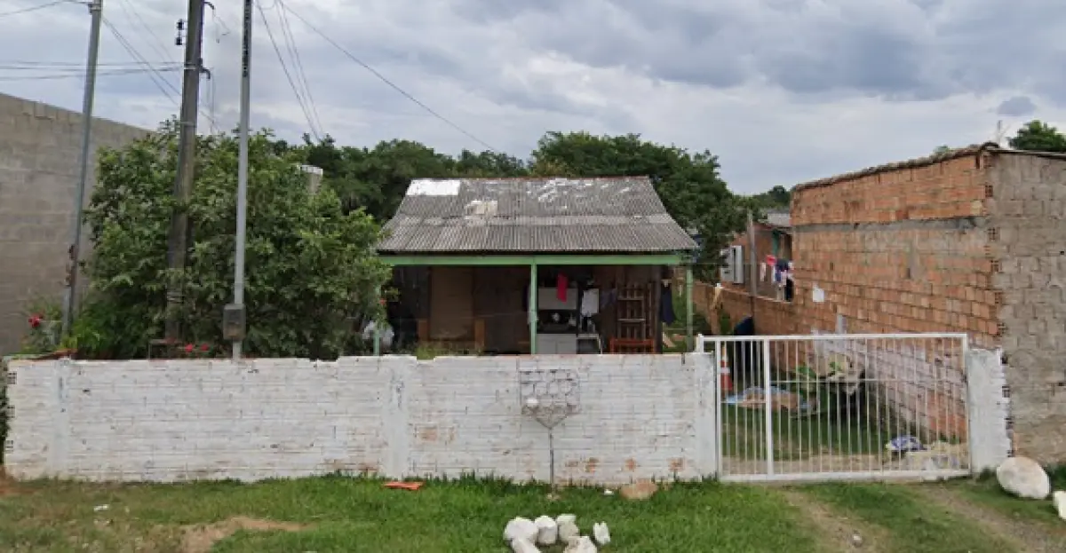 LOTE 127 - Um terreno constituído do lote número quatorze (14), da quadra número vinte e oito (28