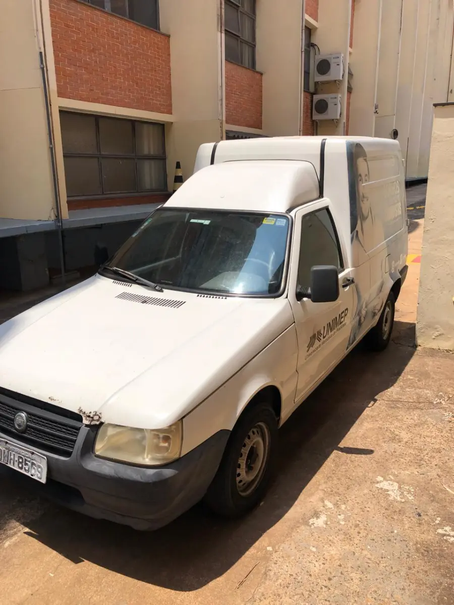 LOTE 021 - FIORINO