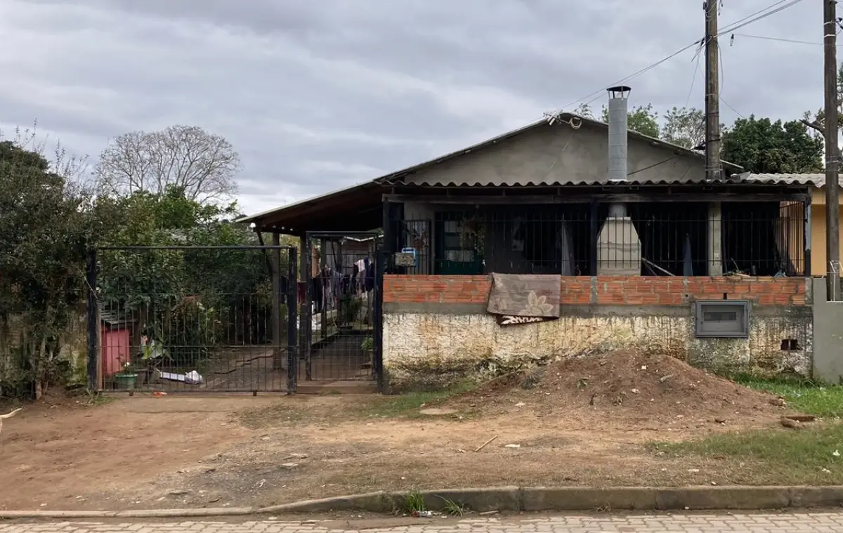 LOTE 125 - Um terreno constituído do lote número doze (12), da quadra número vinte e oito (28)
