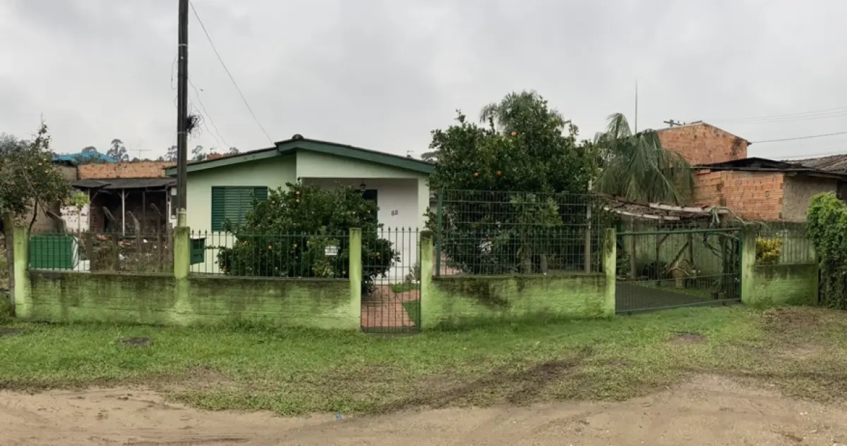 LOTE 156 - Um terreno constituído do lote número quinze (15), da quadra número trinta e quatro (34)