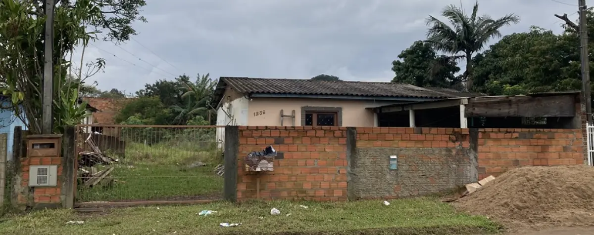 LOTE 035 - Um terreno constituído do lote número vinte e dois (22) da quadra número vinte e cinco (25)