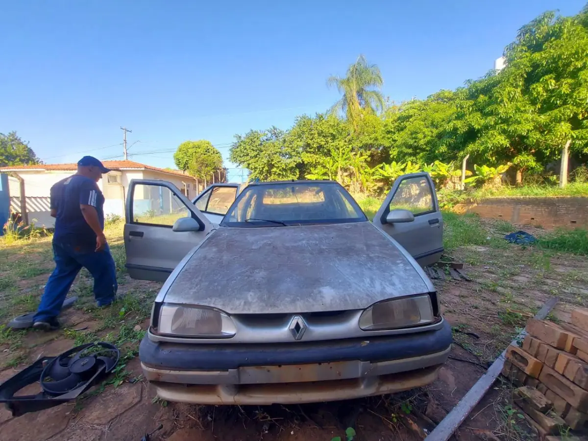 LOTE 027 - RENAULT 19 RT 1.8 I