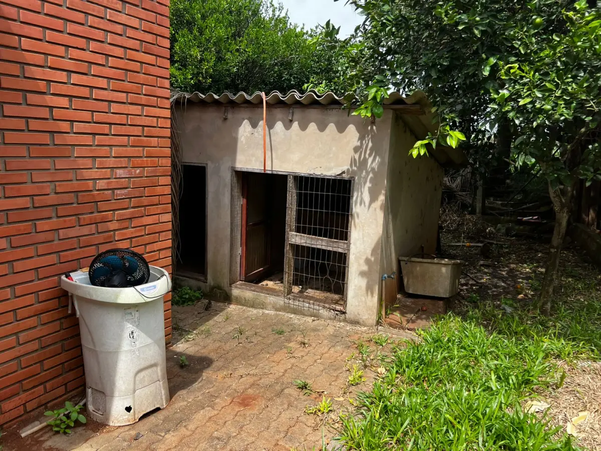 LOTE 001 - O imóvel localizado na Linha São Jacó, em Teutônia/RS. Sendo um área de terras com a superfície de 8.500m²