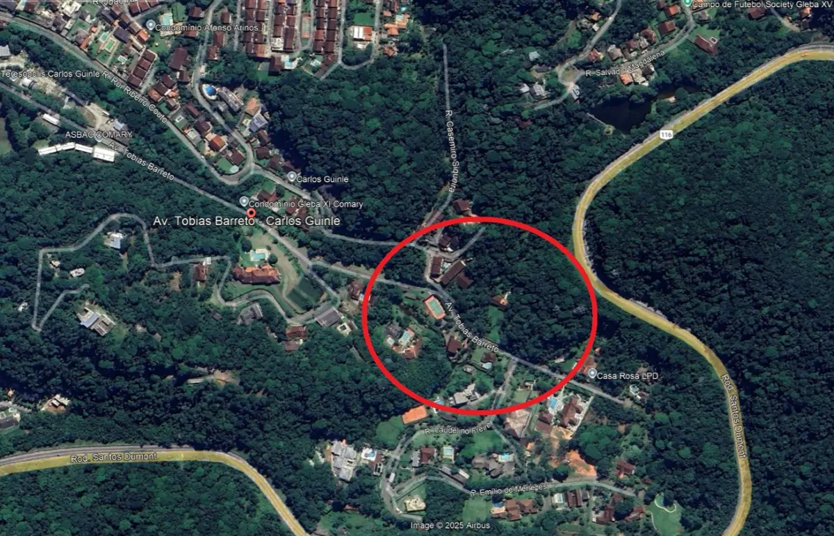 LOTE 000 - O terreno localizado na Avenida Tobias Barreto, gleba 11, Carlos Guinle, Teresópolis/RJ com 4.610,00m², na Granja Comary