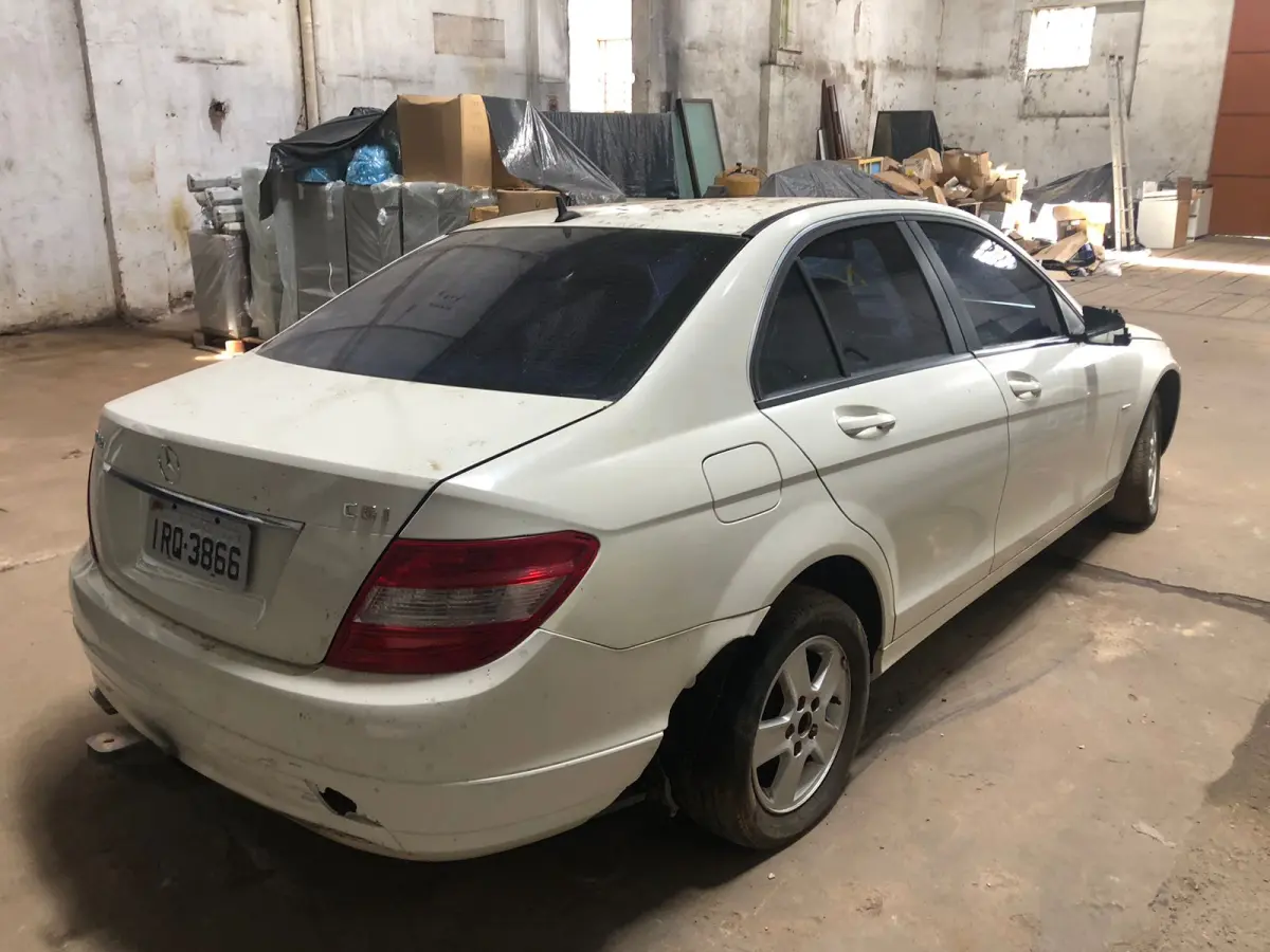 LOTE 003 - Mercedes Benz C-180 CGI 1.8 16V 156cv Aut., ano 2011, cor branca