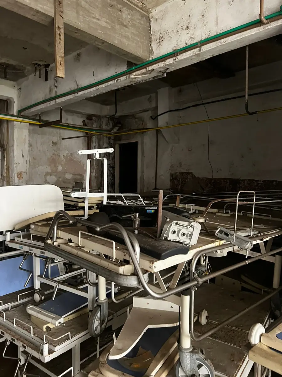 LOTE 001 - Bens móveis LOTE ENGOLBADO