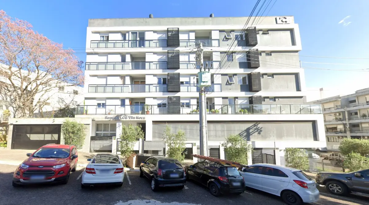 LOTE 017 - Um apartamento sob o n.º 508, no Condomínio Reserva LCB Vila Nova, na Rua Felix da Cunha nº 70. Situado no bairro Vila Nova.