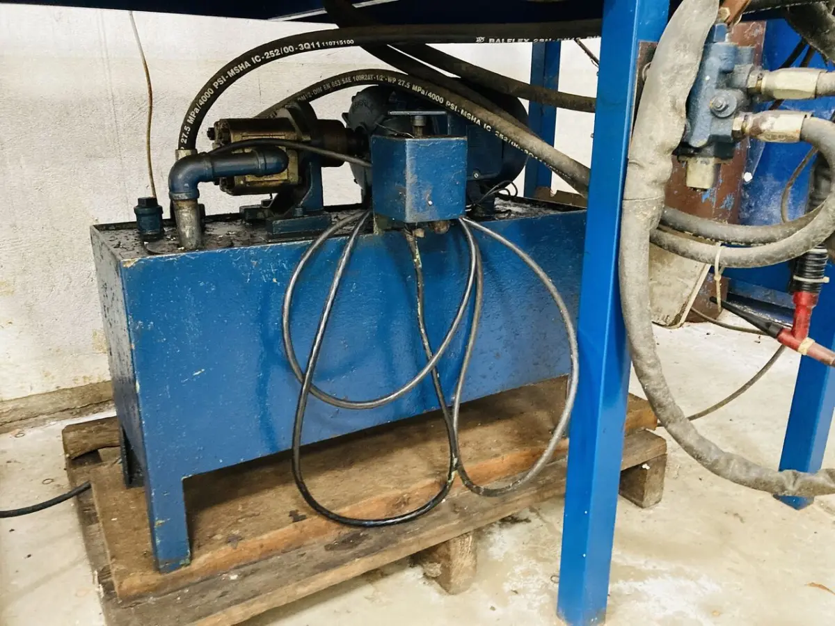 LOTE 007 - Bens diversos