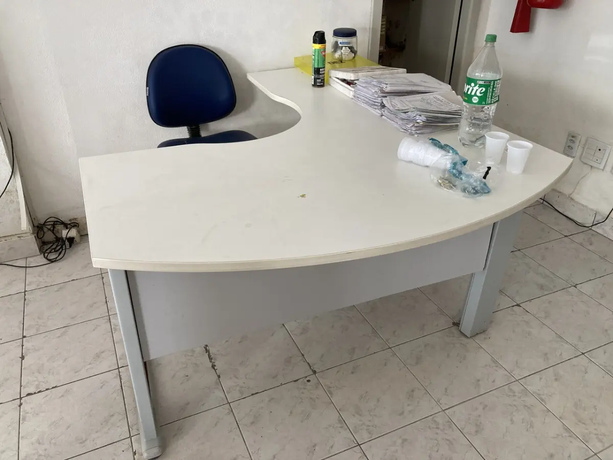 LOTE 007 - Bens diversos