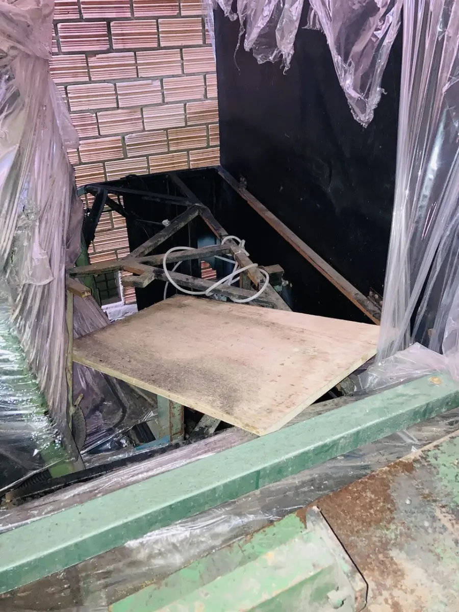 LOTE 052 - Máquina de solda gaxeta profissional