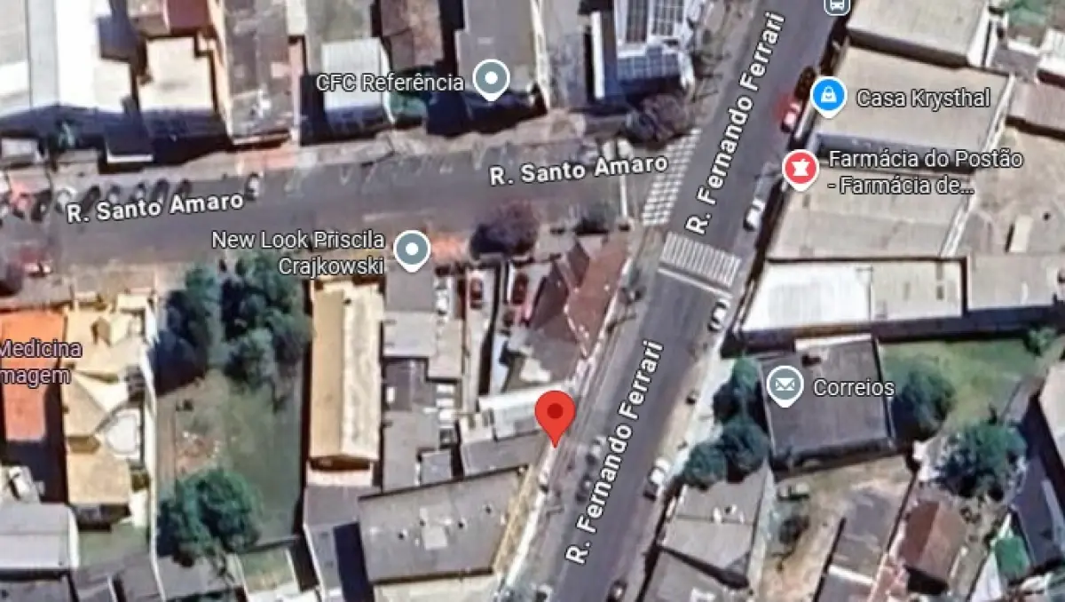 LOTE 000 - 	O apartamento nº 104, situado na cidade de Esteio/RS, do prédio nº 1403 da rua Fernando Ferrari, situada no primeiro pavimento térreo, possui acesso pela Rua Santo Amaro, nº 305