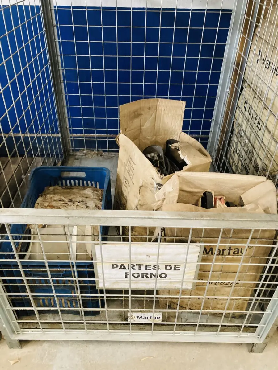 LOTE 007 - Bens diversos