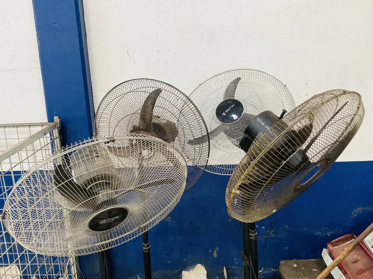 LOTE 007 - Bens diversos