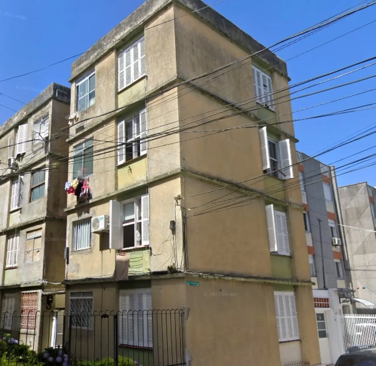 LOTE 000 - O apartamento nº 401, bloco B, do edifício na Rua Manoel Pereira de Almeida nº 711 com a área real privativa de 29,72m2