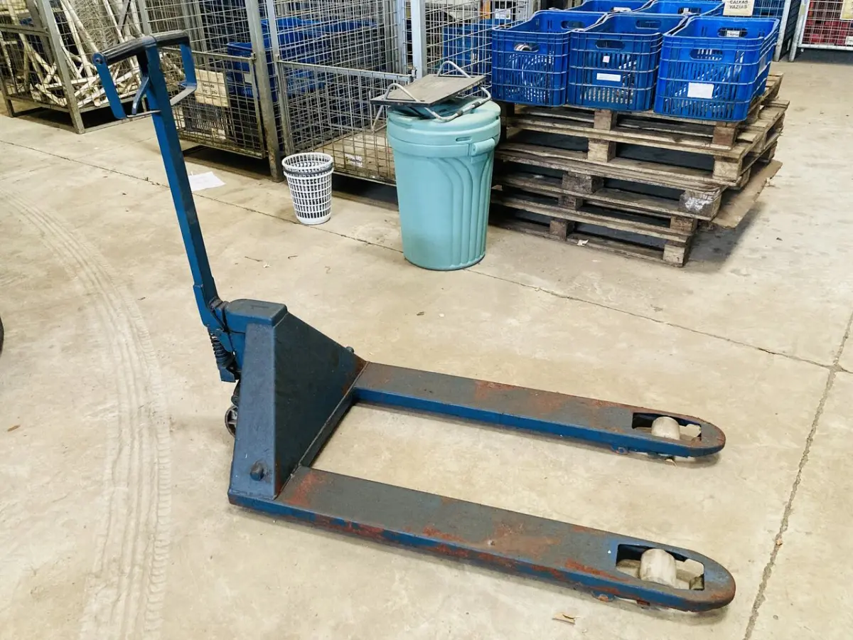 LOTE 007 - Bens diversos