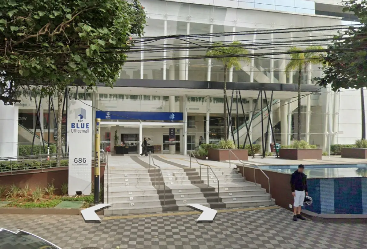 LOTE 000 - Loja Comercial nº 214, no Condomínio SHOPPING THE BLUE OFFICE, na Av. Sem Feijó 686, Vila Matia, Santos SP, com 101,385m2 de área total, sendo 45,00m2 de área útil, área de uso comum com 56,385m2