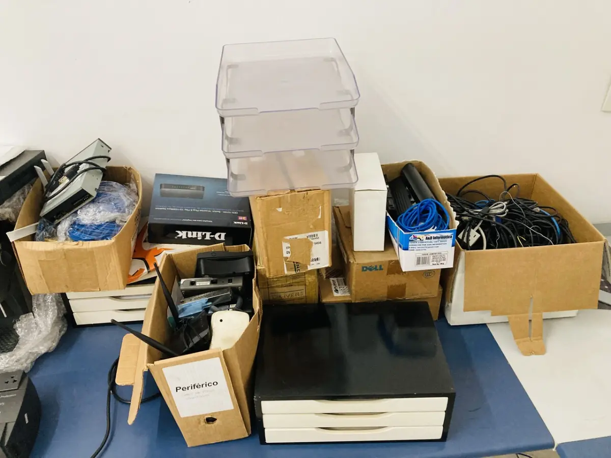 LOTE 007 - Bens diversos