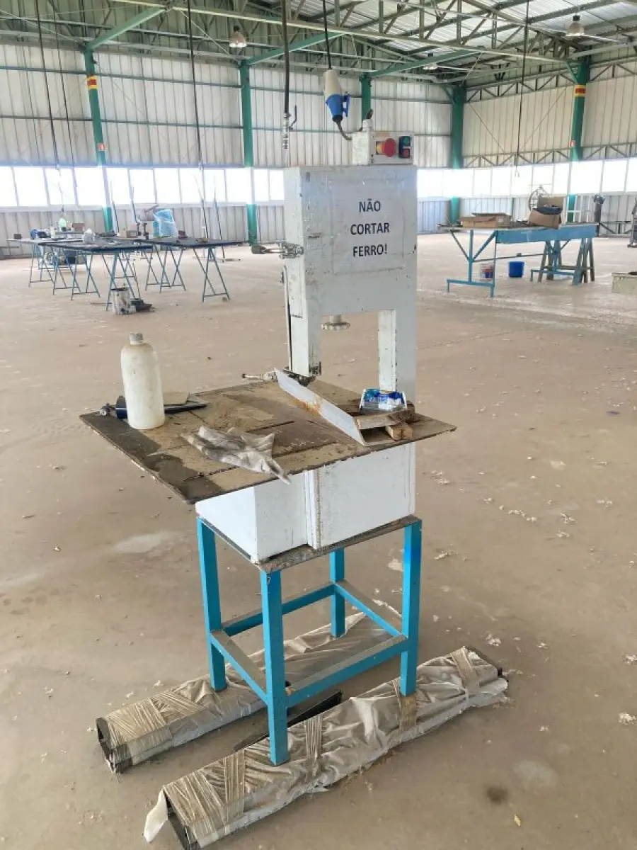 LOTE 002 - Bens Móveis (toda a fabrica)