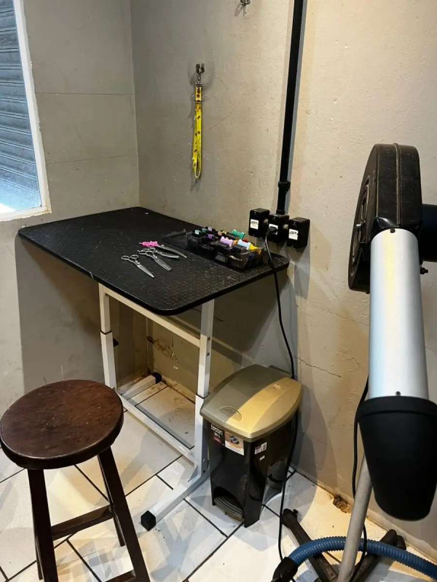 LOTE 001 - Loja agropecuária completa (toda a loja)