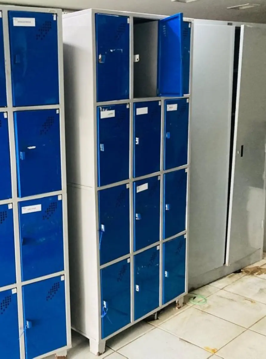 LOTE 012 - Bens móveis