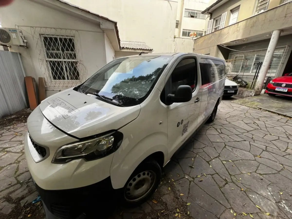 LOTE 000 - Peugeot Expert Business Pack 1.6 Turbo Diesel, ano 2020/20, Branca