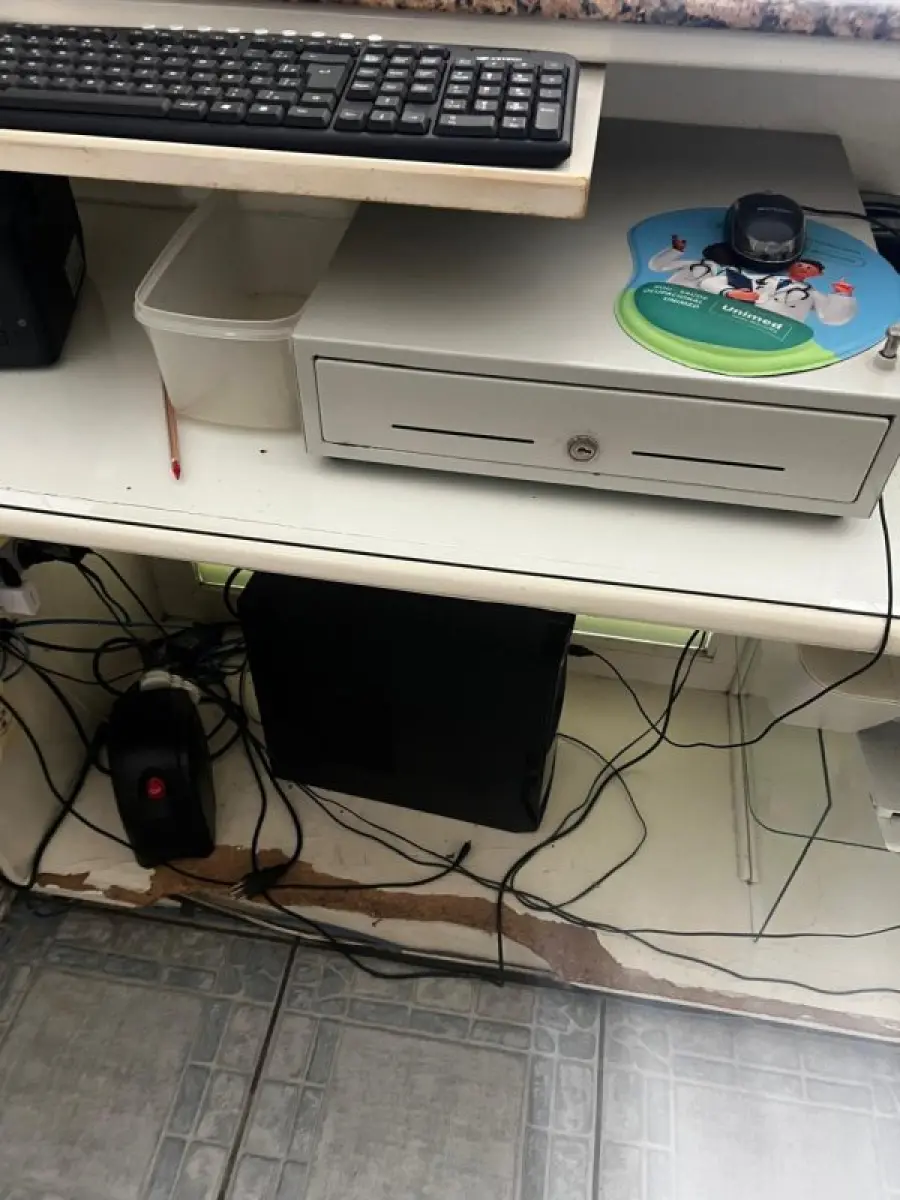 LOTE 000 - FARMACIA DE MANIPULAÇÃO COMPLETA