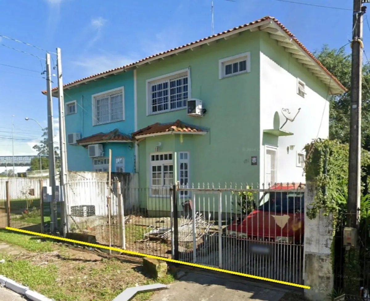 LOTE 003 - UM TERRENO URBANO, com 2 casas geminadas, com a área superficial de 421,45m², no loteamento MORADAS DO SOBRADO,  Rua Aldo Link