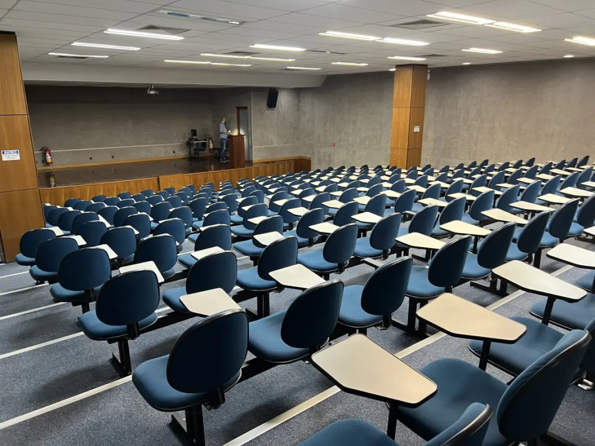 LOTE 001 - O imóvel está localizado no Bairro Planalto em São Bernardo do Campo