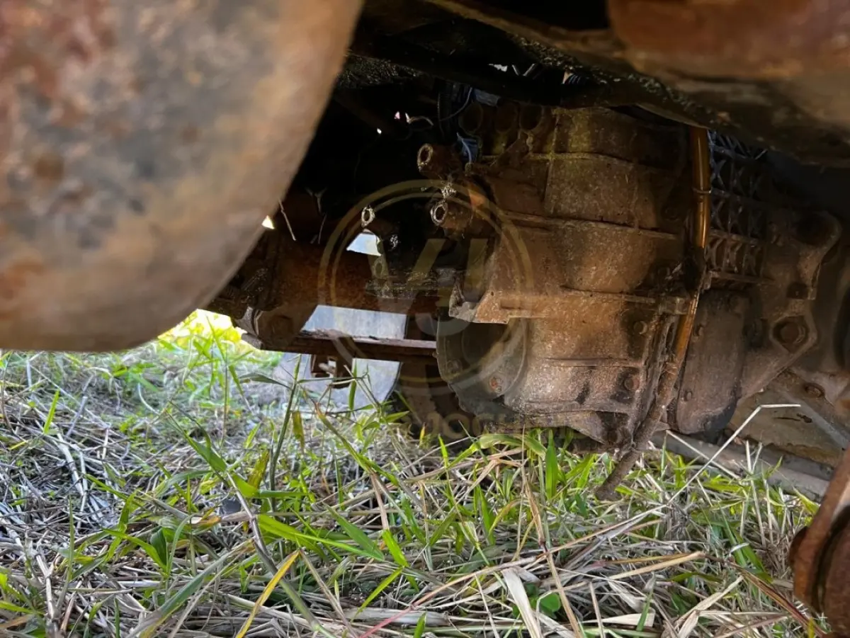 LOTE 003 - VOLKSWAGEN – 8-140 2p (diesel), fabricação/modelo 1995/1995, cor: vermelha (sem chave)