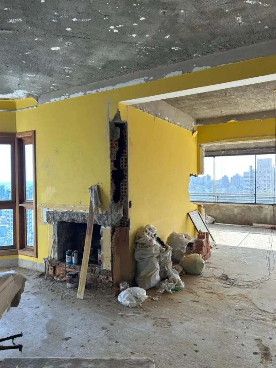 LOTE 001 - LEILÃO DE APT 1001 LUXO 325M2  BAIRRO MONT’SERRAT - POA/RS - Antonio Parreiras 140.