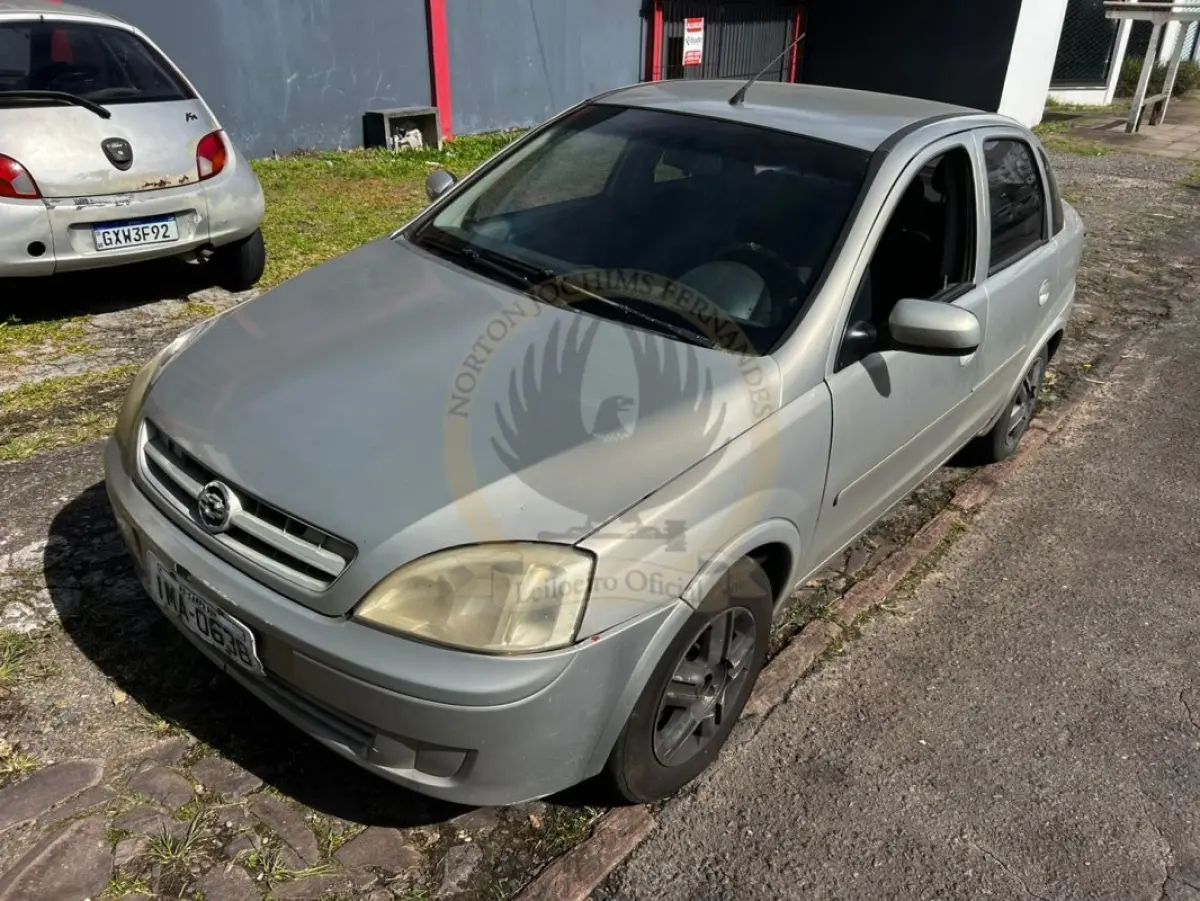 LOTE 003 - Corsa Sed. Premium 1.8 MPFI 8V FlexPower