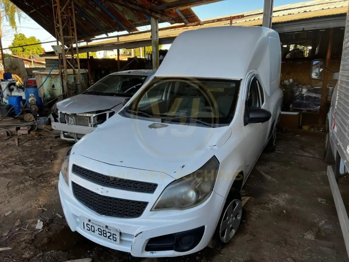LOTE 002 - GM - Chevrolet – Montana LS 1.4 Econoflex 8V 2p, fabricação/modelo 2011/2012, cor: branca (sem chave)