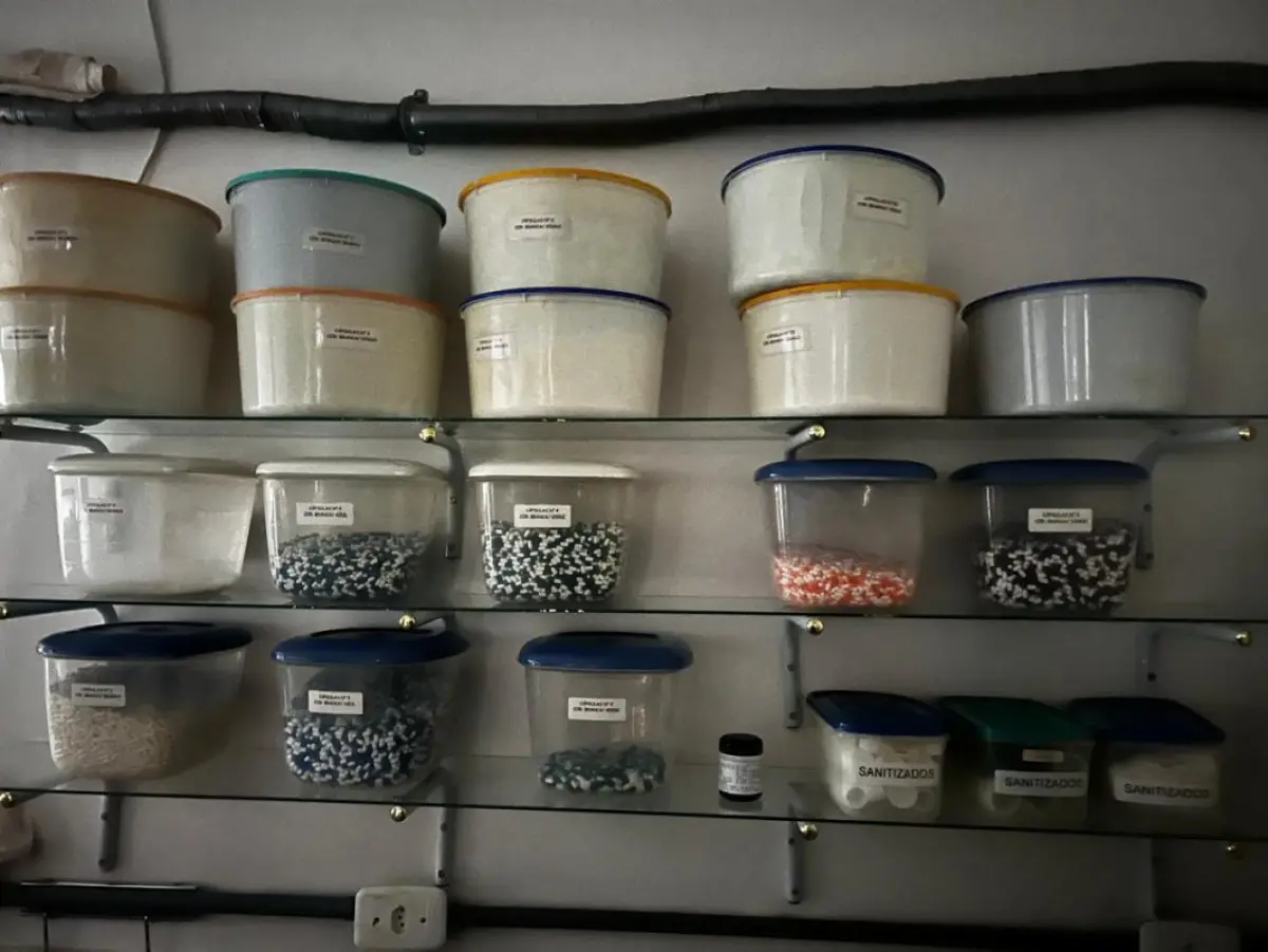 LOTE 000 - FARMACIA DE MANIPULAÇÃO COMPLETA