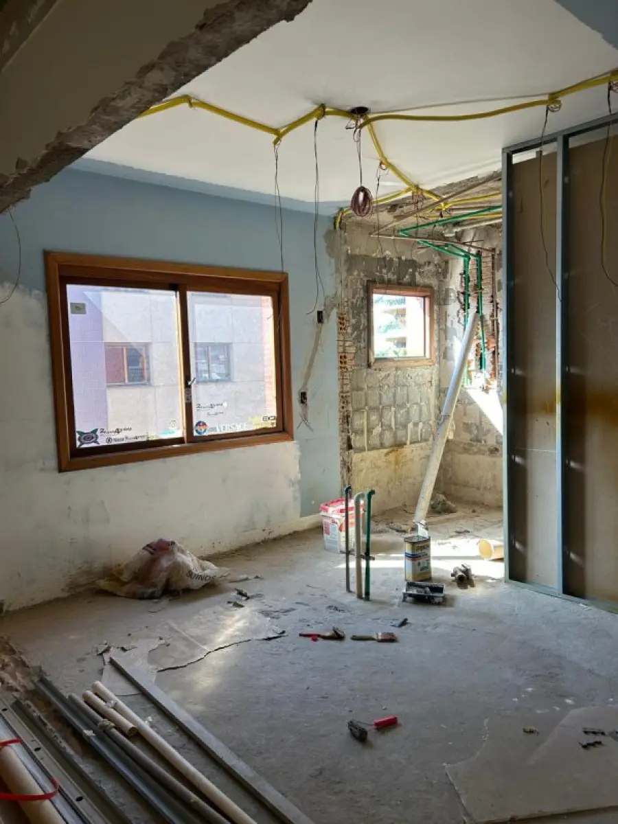 LOTE 001 - LEILÃO DE APT 1001 LUXO 325M2  BAIRRO MONT’SERRAT - POA/RS - Antonio Parreiras 140.