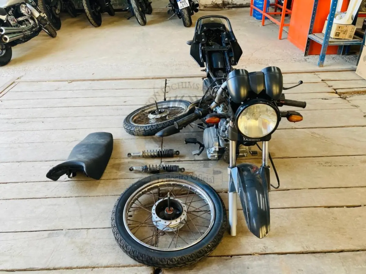 LOTE 011 - YAMAHA/YBR 125 FACTOR K1, fabricação/modelo 2014/2015, placa QHI 9A73, cor vermelha