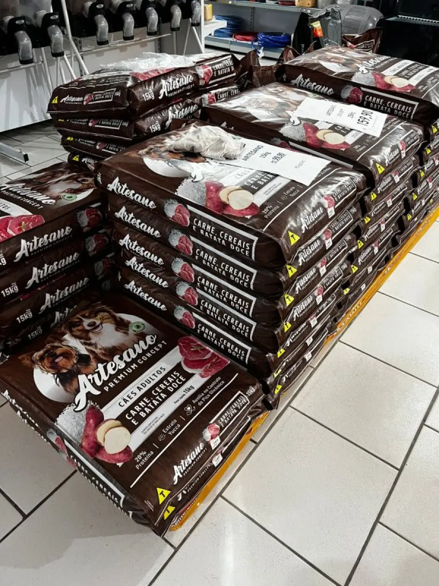 LOTE 001 - Loja agropecuária completa (toda a loja)