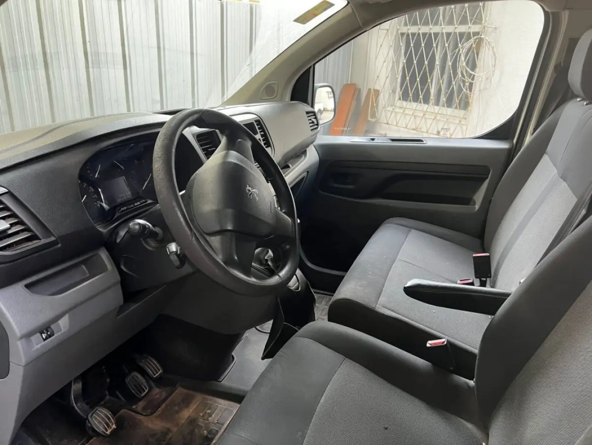 LOTE 000 - Peugeot Expert Business Pack 1.6 Turbo Diesel, ano 2020/20, Branca