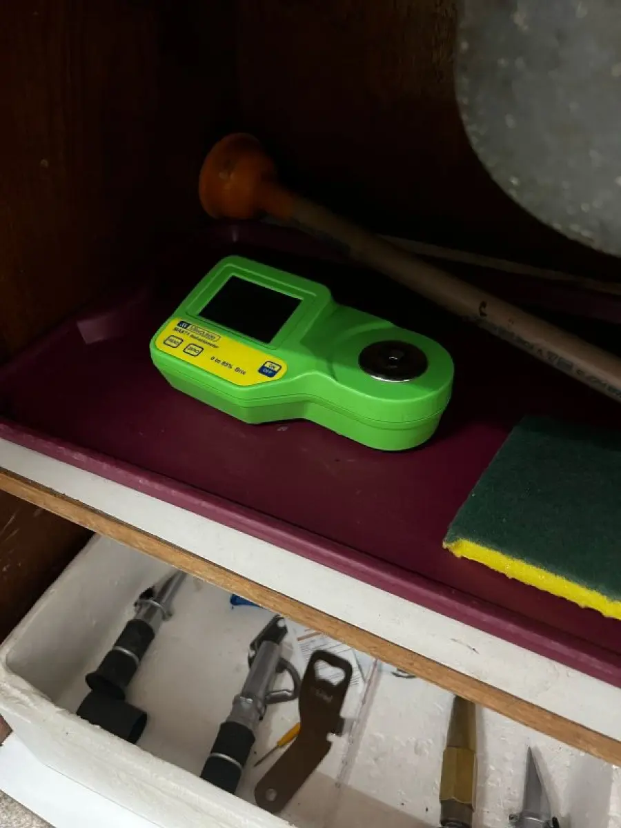 LOTE 016 - Laboratório