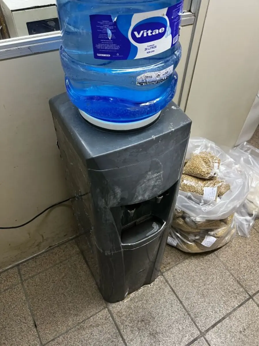 LOTE 016 - Laboratório