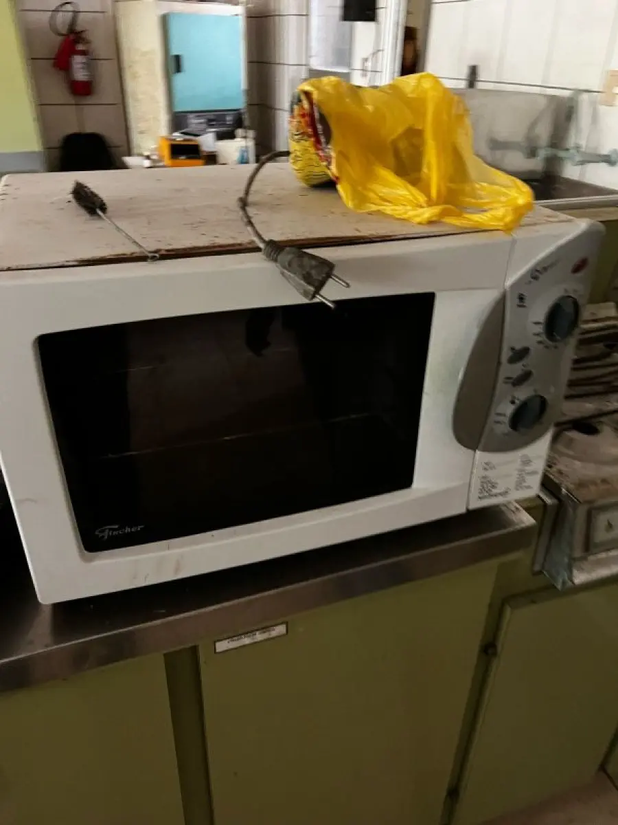 LOTE 016 - Laboratório