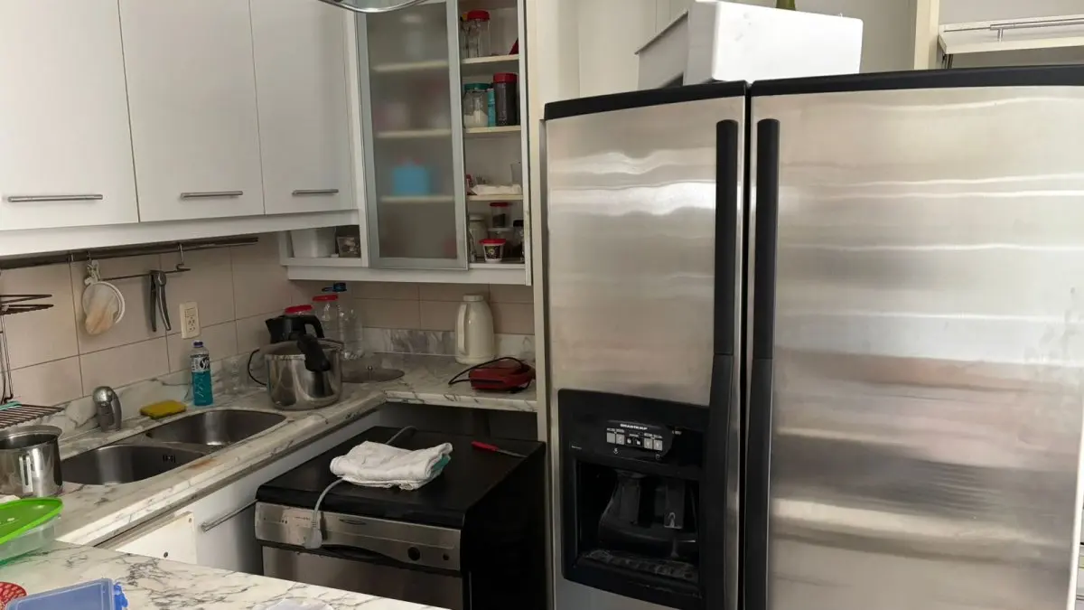 LOTE 000 - Lote de moveis para casa